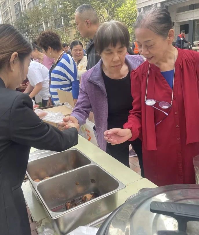 敬老服务 九九相伴 | “蔬”送美好、爱心慰问、便民服务，惠之美温馨好活动情暖重阳